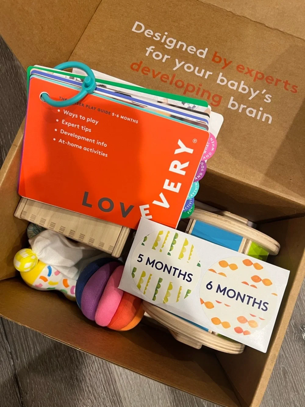 Lovevery Colorful Toddler Sensory Toy Kit - the senser 5-6months - Picture 5 of 6